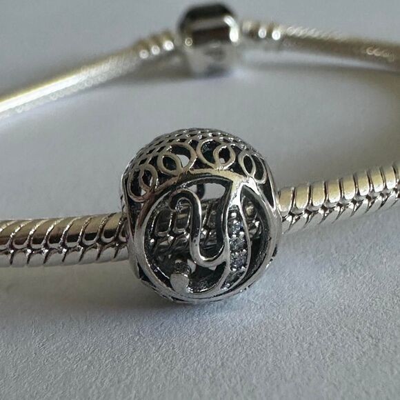 Authentic Pandora Silver Charm Initial Letter Y - Picture 3 of 4